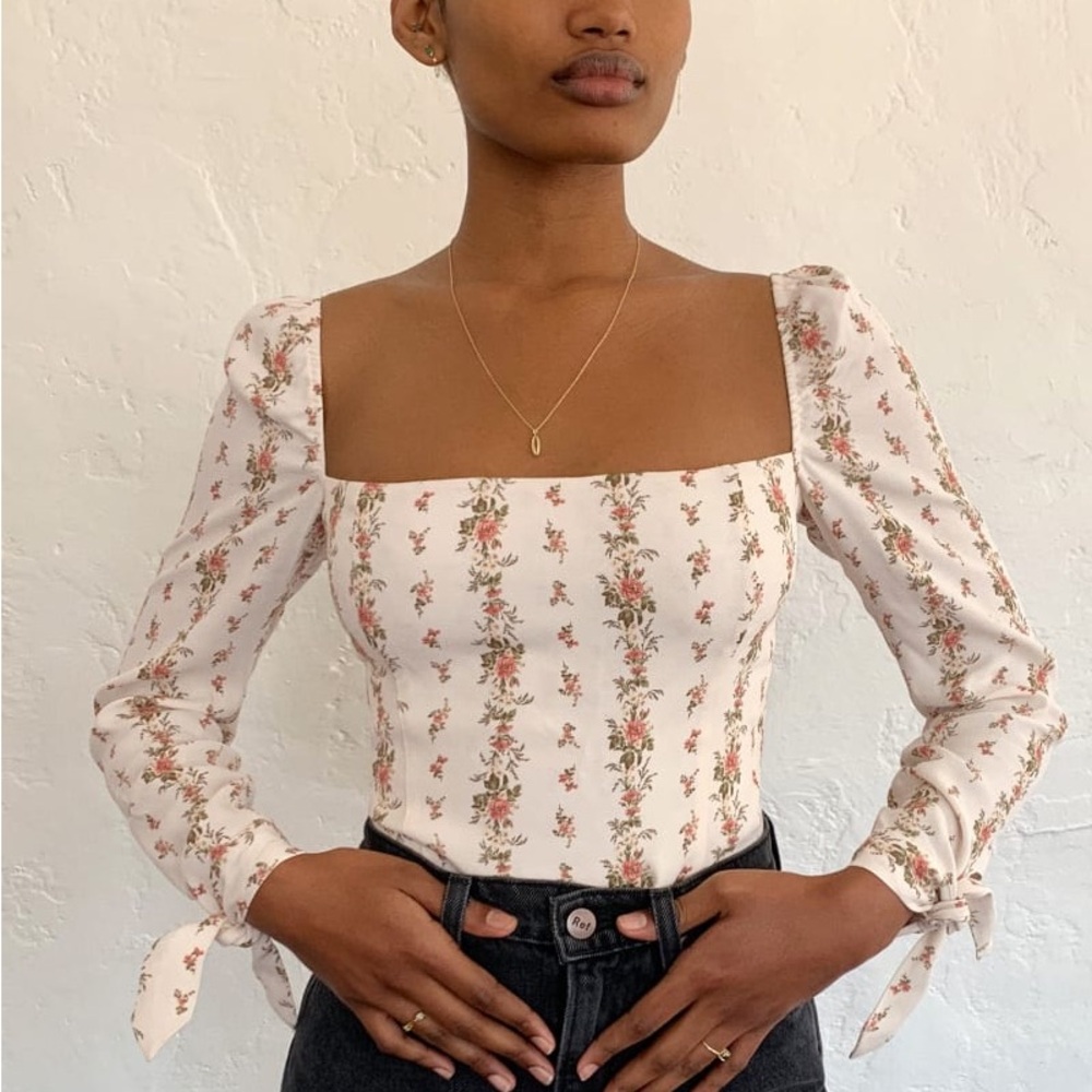 Reformation Ariana Top (Poppyseed)